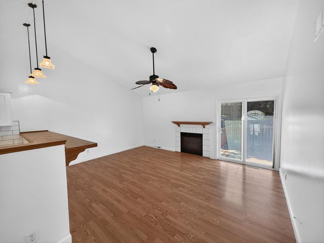2902 YOKO CT, Columbia, MO 65202