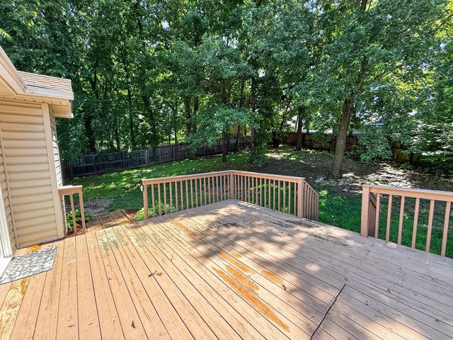 2902 YOKO CT, Columbia, MO 65202