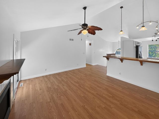 2902 YOKO CT, Columbia, MO 65202