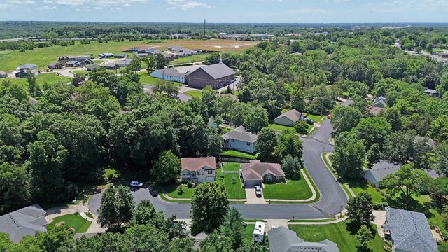2902 YOKO CT, Columbia, MO 65202
