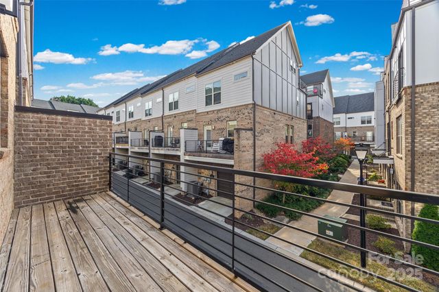 16034 Roscoe Lane, Charlotte, NC 28204