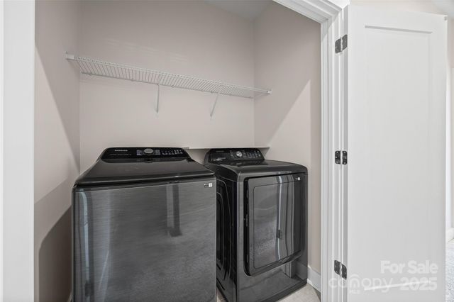 16034 Roscoe Lane, Charlotte, NC 28204