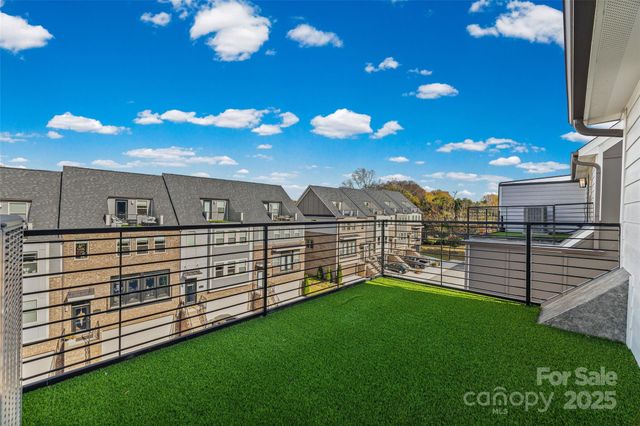 16034 Roscoe Lane, Charlotte, NC 28204