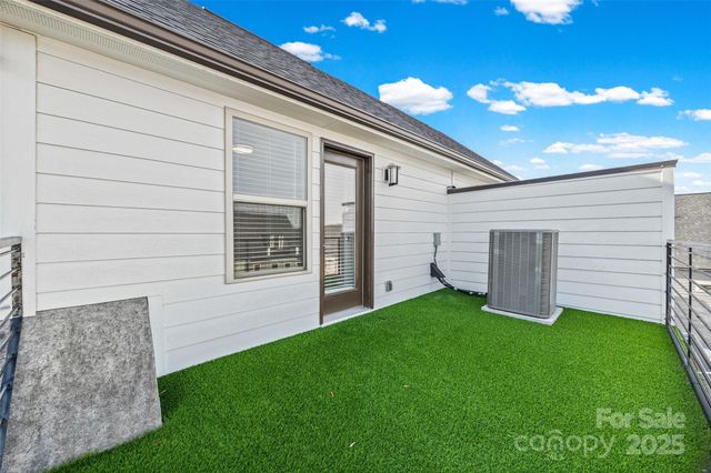 16034 Roscoe Lane, Charlotte, NC 28204