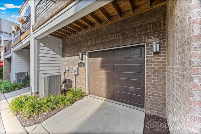 16034 Roscoe Lane, Charlotte, NC 28204