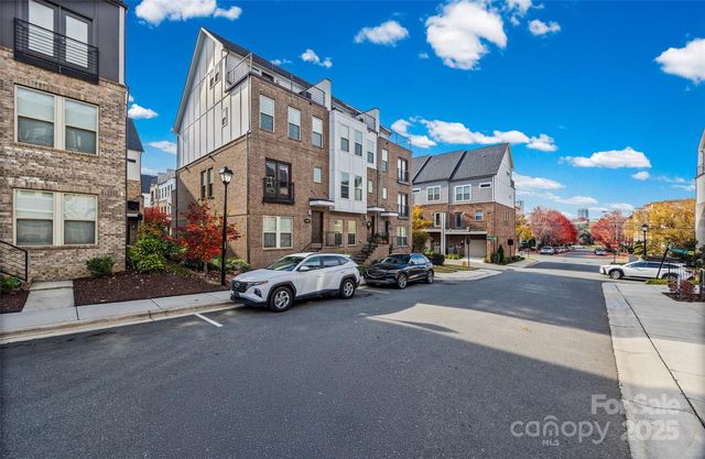 16034 Roscoe Lane, Charlotte, NC 28204