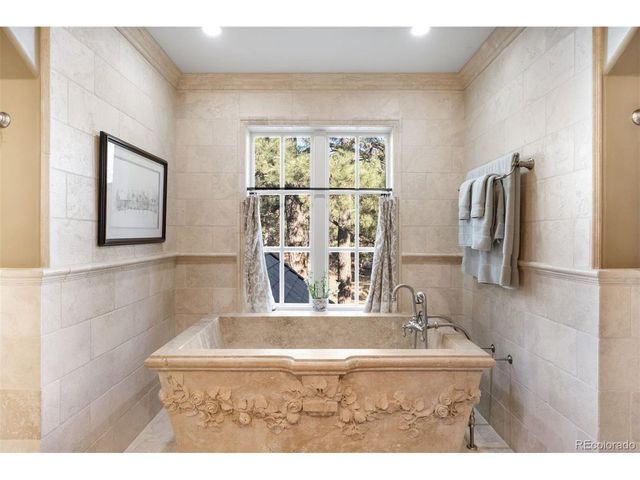 1107 Northwood Ln, Castle Rock, CO 80108
