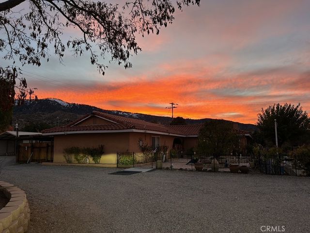 9072 Green Road, Pinon Hills, CA 92372