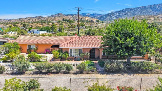 9072 Green Road, Pinon Hills, CA 92372