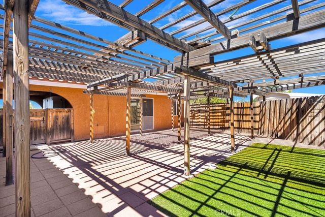 9072 Green Road, Pinon Hills, CA 92372
