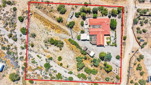 9072 Green Road, Pinon Hills, CA 92372