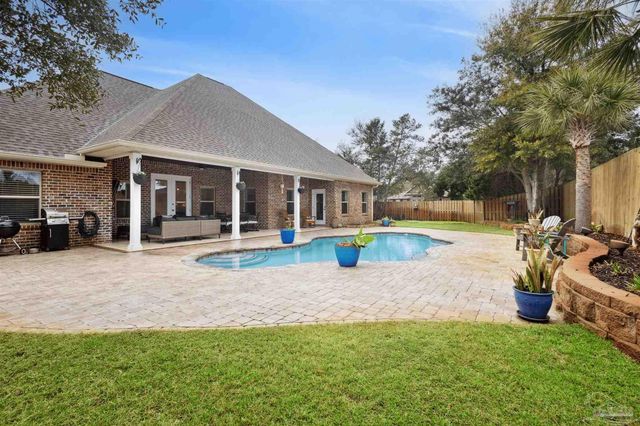 5140 Sandy Shores Dr, Gulf Breeze, FL 32563