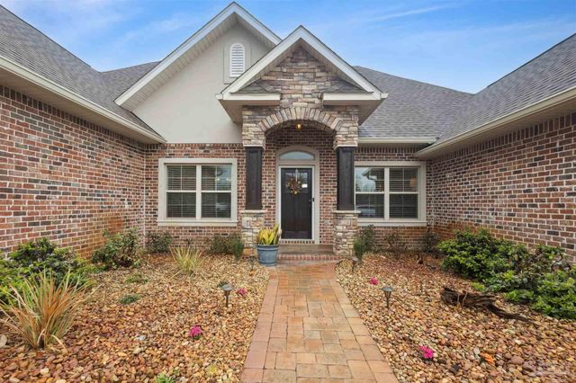 5140 Sandy Shores Dr, Gulf Breeze, FL 32563