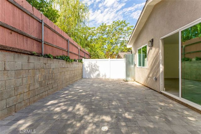 7856 1/2 Kyle St, Sunland, CA 91040