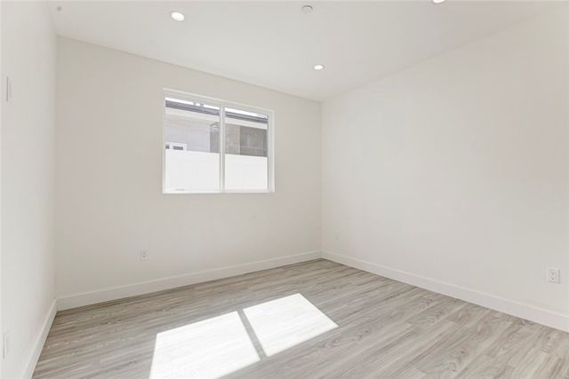 7856 1/2 Kyle St, Sunland, CA 91040
