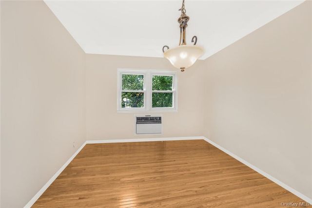 433 Palmer Road Second Fl, Yonkers, NY 10701