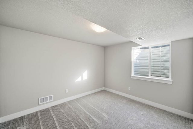 6724 Bright Street, Johnston, IA 50131