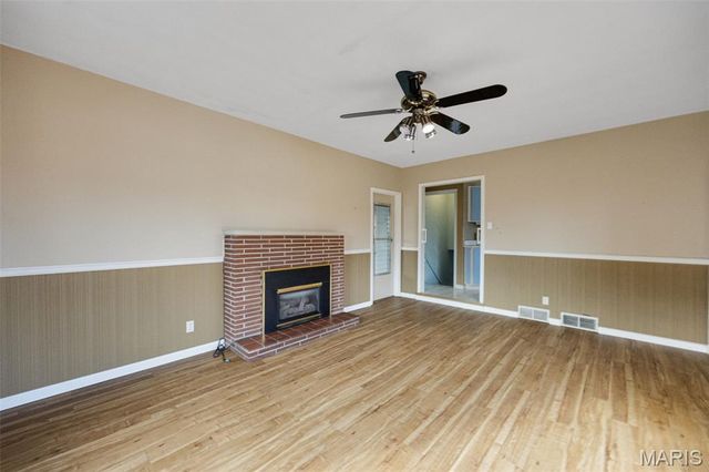 9720 Grantview Drive, St Louis, MO 63123