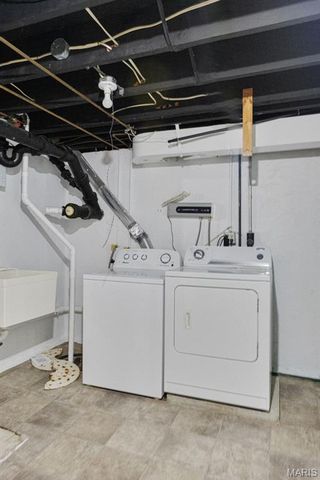 9720 Grantview Drive, St Louis, MO 63123