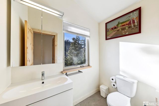 332 Barton Drive, Stateline, NV 89449