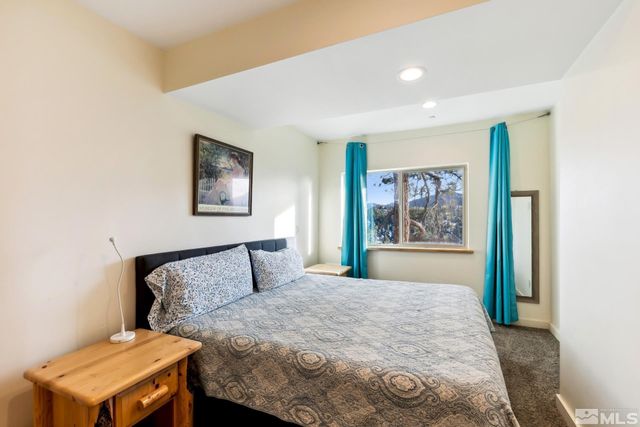 332 Barton Drive, Stateline, NV 89449