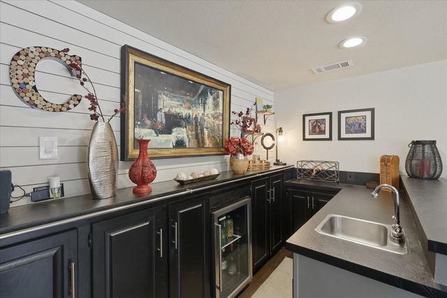 5 Country Place Circle, Dalworthington Gardens, TX 76016