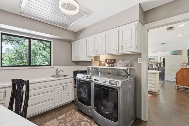 5 Country Place Circle, Dalworthington Gardens, TX 76016