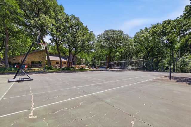 5 Country Place Circle, Dalworthington Gardens, TX 76016