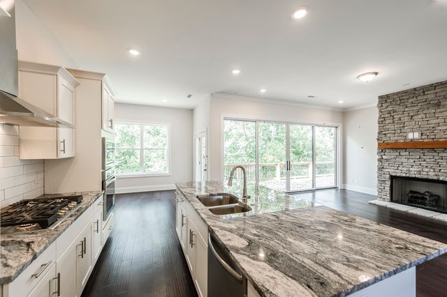 128 Rocky Trl, Nolensville, TN 37135