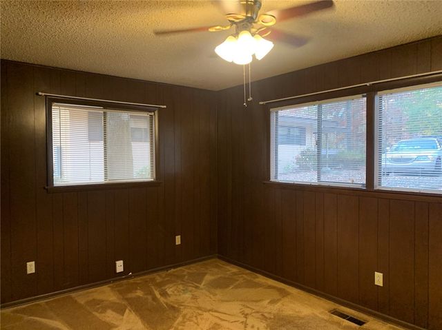 23 Valls Lane, Hot Springs, AR 71909