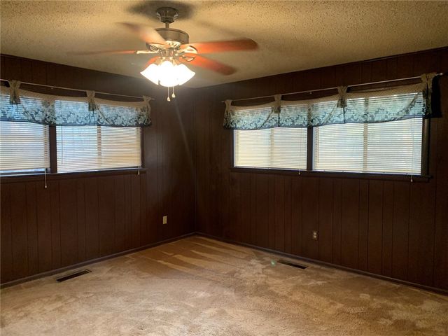 23 Valls Lane, Hot Springs, AR 71909