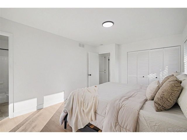 4655 S Akron, Greenwood Village, CO 80111