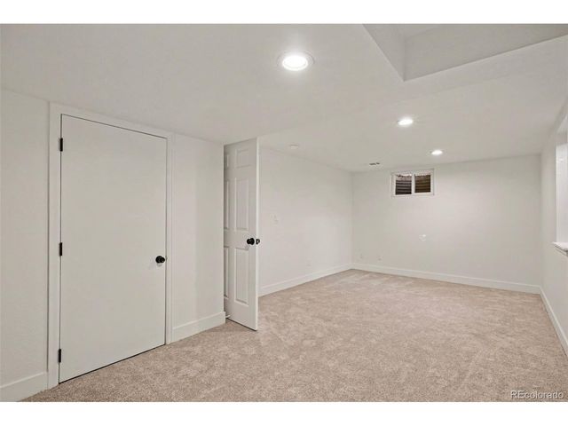 4655 S Akron, Greenwood Village, CO 80111