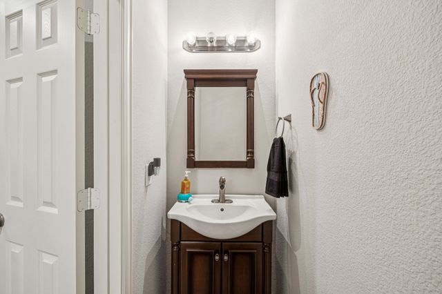 5902 Ambassador Lane, Rowlett, TX 75089