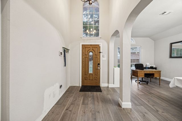 5902 Ambassador Lane, Rowlett, TX 75089