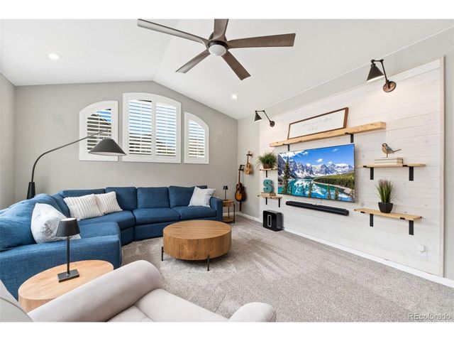 3960 Stonegrass Pt, Broomfield, CO 80023