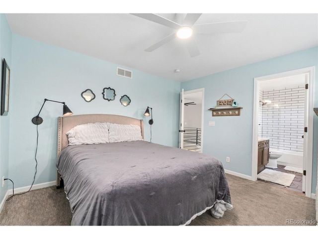 3960 Stonegrass Pt, Broomfield, CO 80023