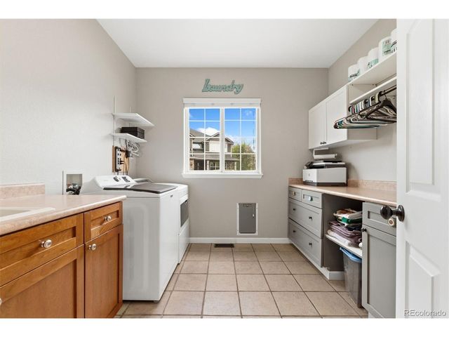 3960 Stonegrass Pt, Broomfield, CO 80023