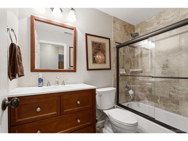 3960 Stonegrass Pt, Broomfield, CO 80023