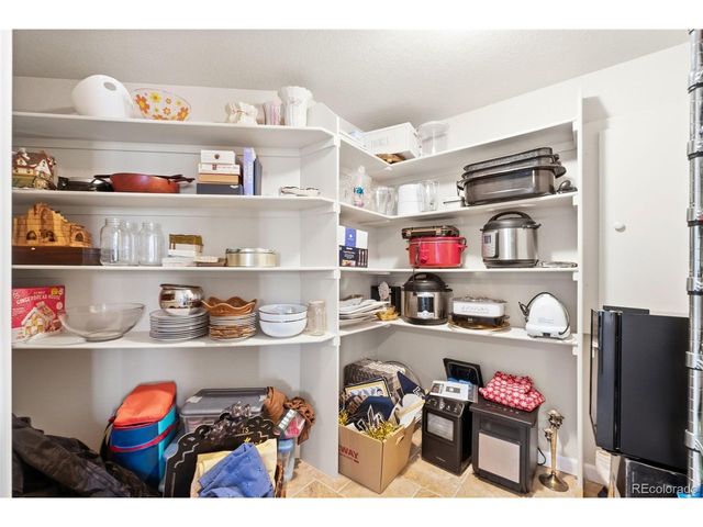 3960 Stonegrass Pt, Broomfield, CO 80023