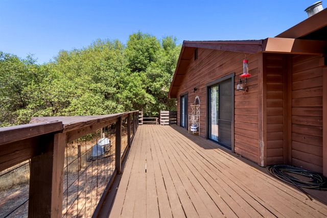 2870 Derrick Dr, Greenwood, CA 95635