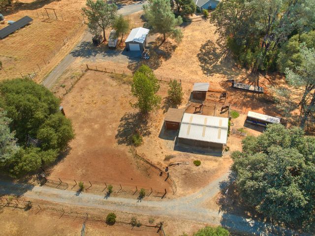 2870 Derrick Dr, Greenwood, CA 95635