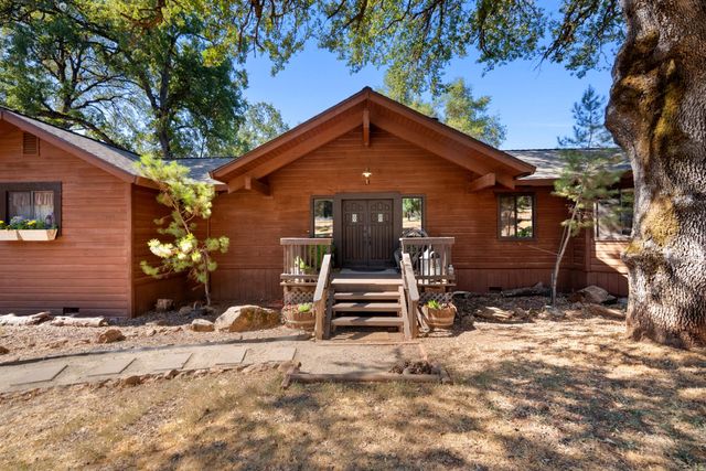 2870 Derrick Dr, Greenwood, CA 95635