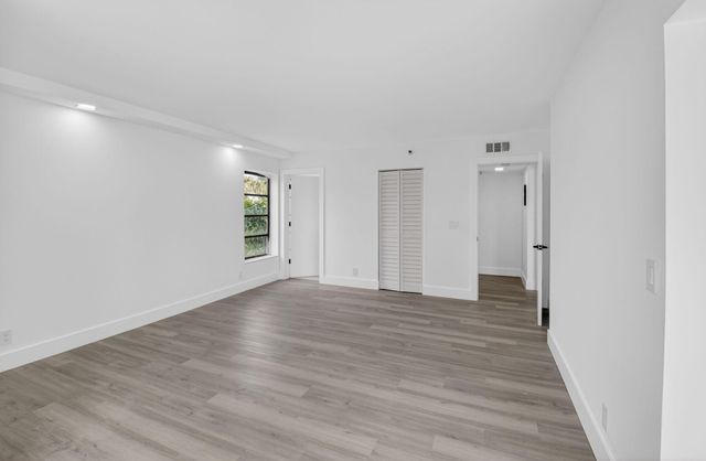 14475 Strathmore Lane 208, Delray Beach, FL 33446