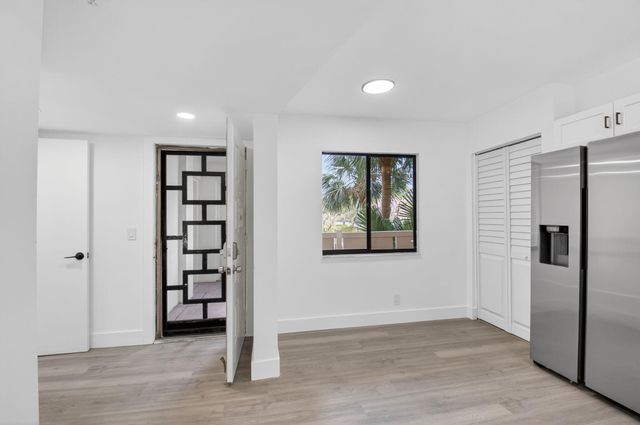 14475 Strathmore Lane 208, Delray Beach, FL 33446