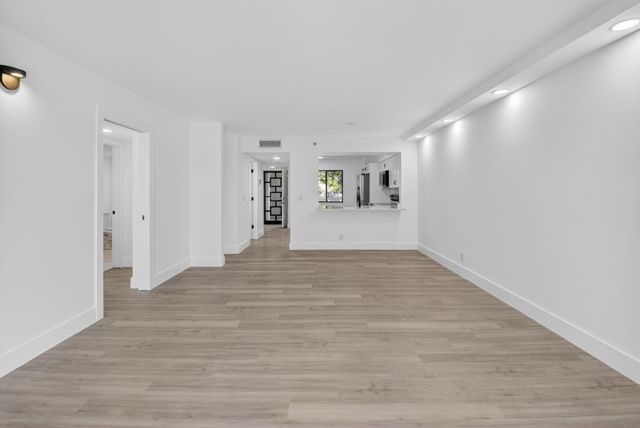 14475 Strathmore Lane 208, Delray Beach, FL 33446