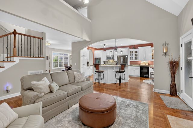 1051 Five Coves Trce, Gallatin, TN 37066