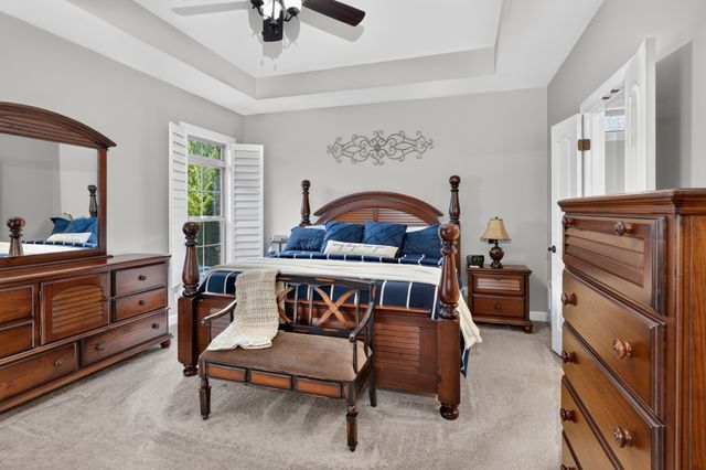 1051 Five Coves Trce, Gallatin, TN 37066