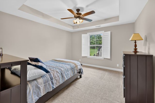 1051 Five Coves Trce, Gallatin, TN 37066