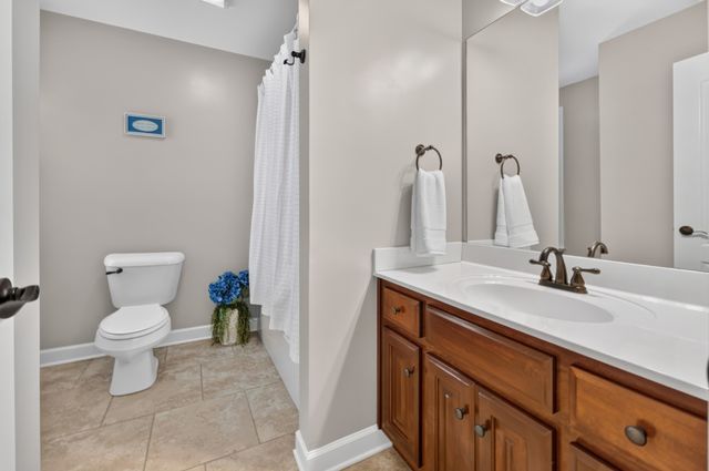 1051 Five Coves Trce, Gallatin, TN 37066